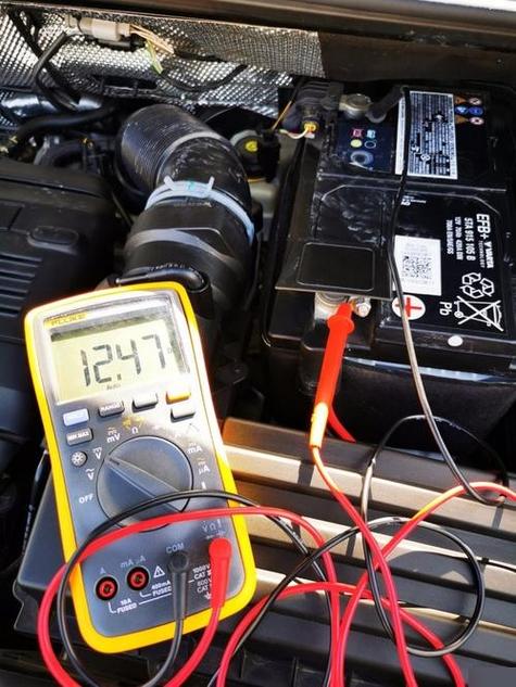 汽车LIN线检测方法：如何用万用表准确测量电压值？